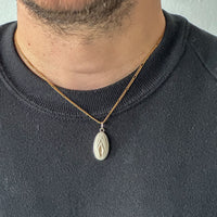Vulva Pendant