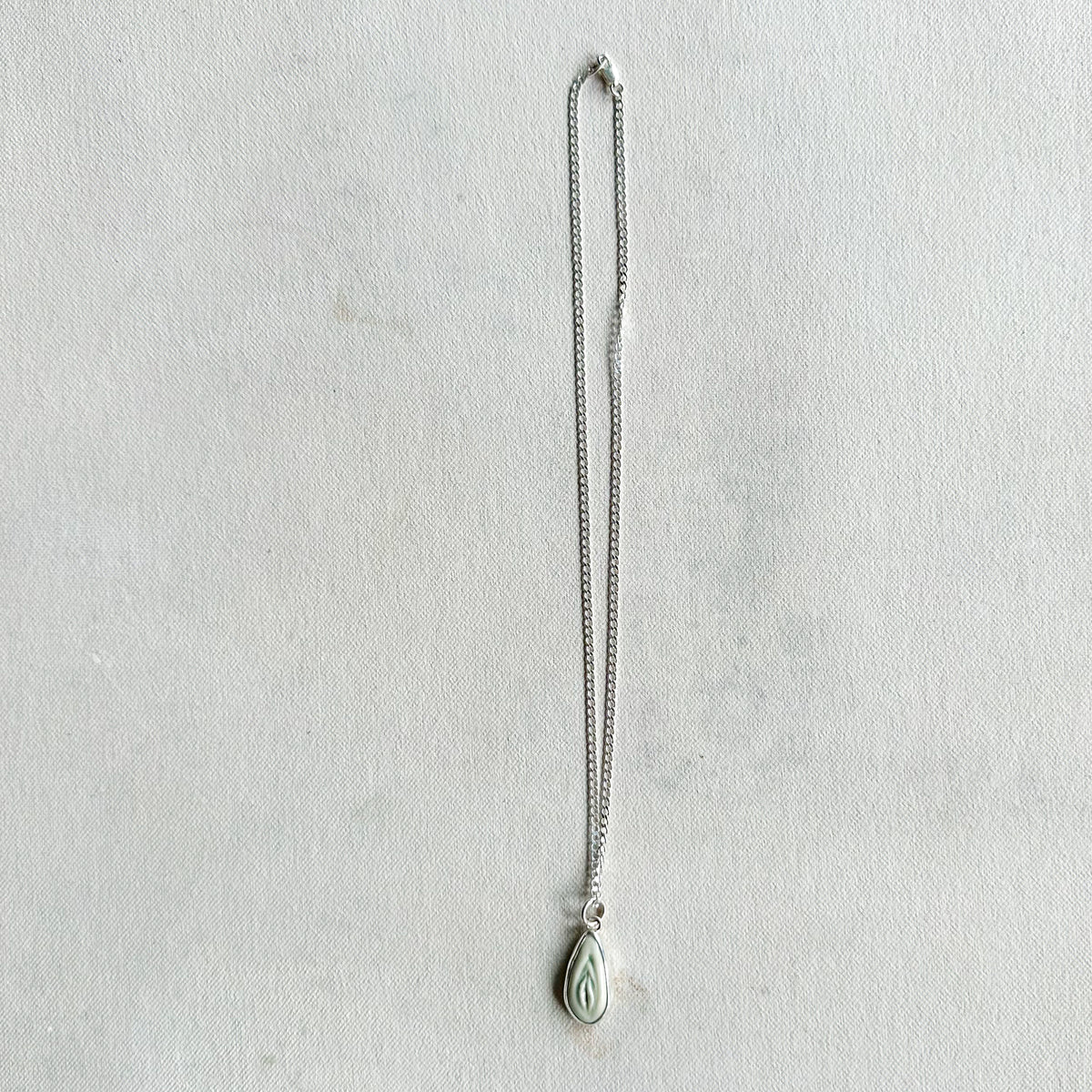 Vulva Pendant