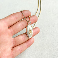 Vulva Pendant