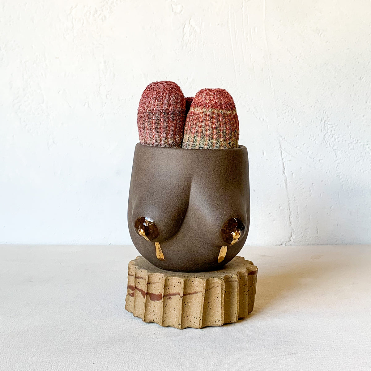 Sasha Planter -- Liquid Gold