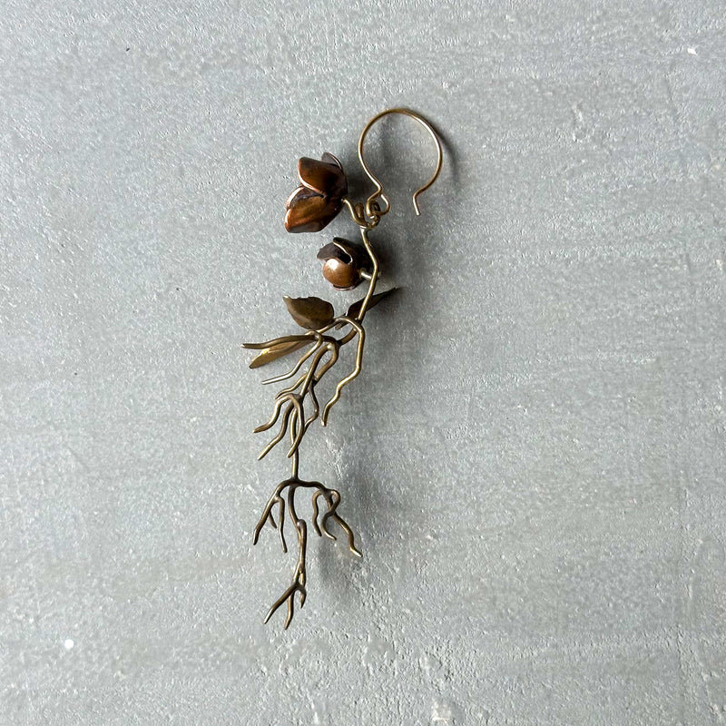 SAMPLE Uprooted Earring