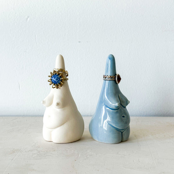Queenie Ring Cone