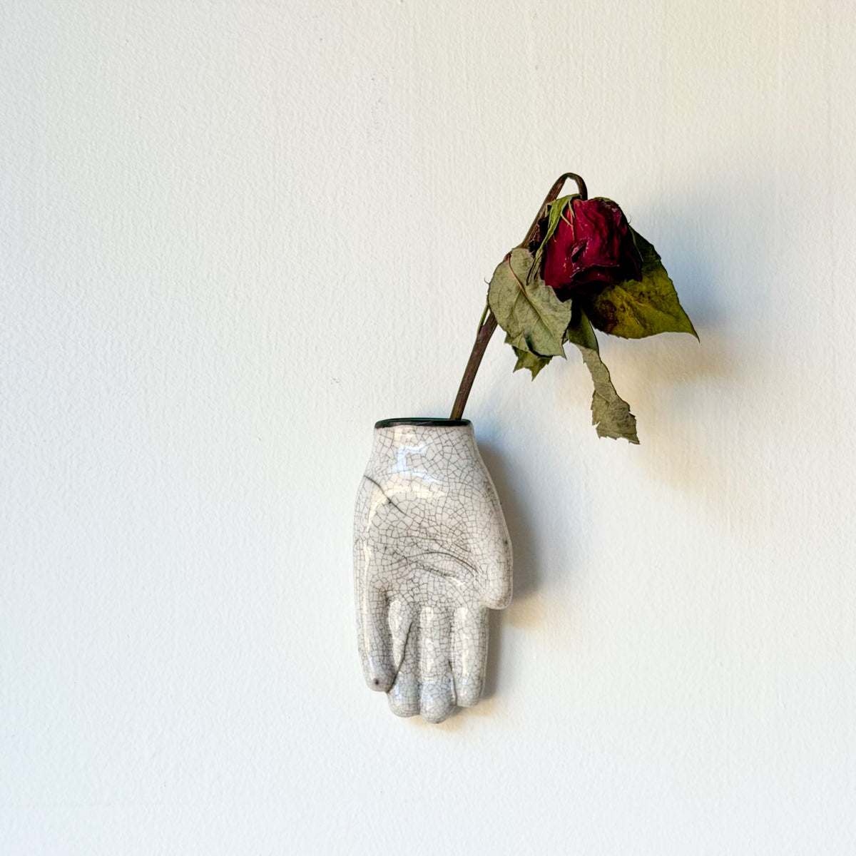 Raku Dandy Hand