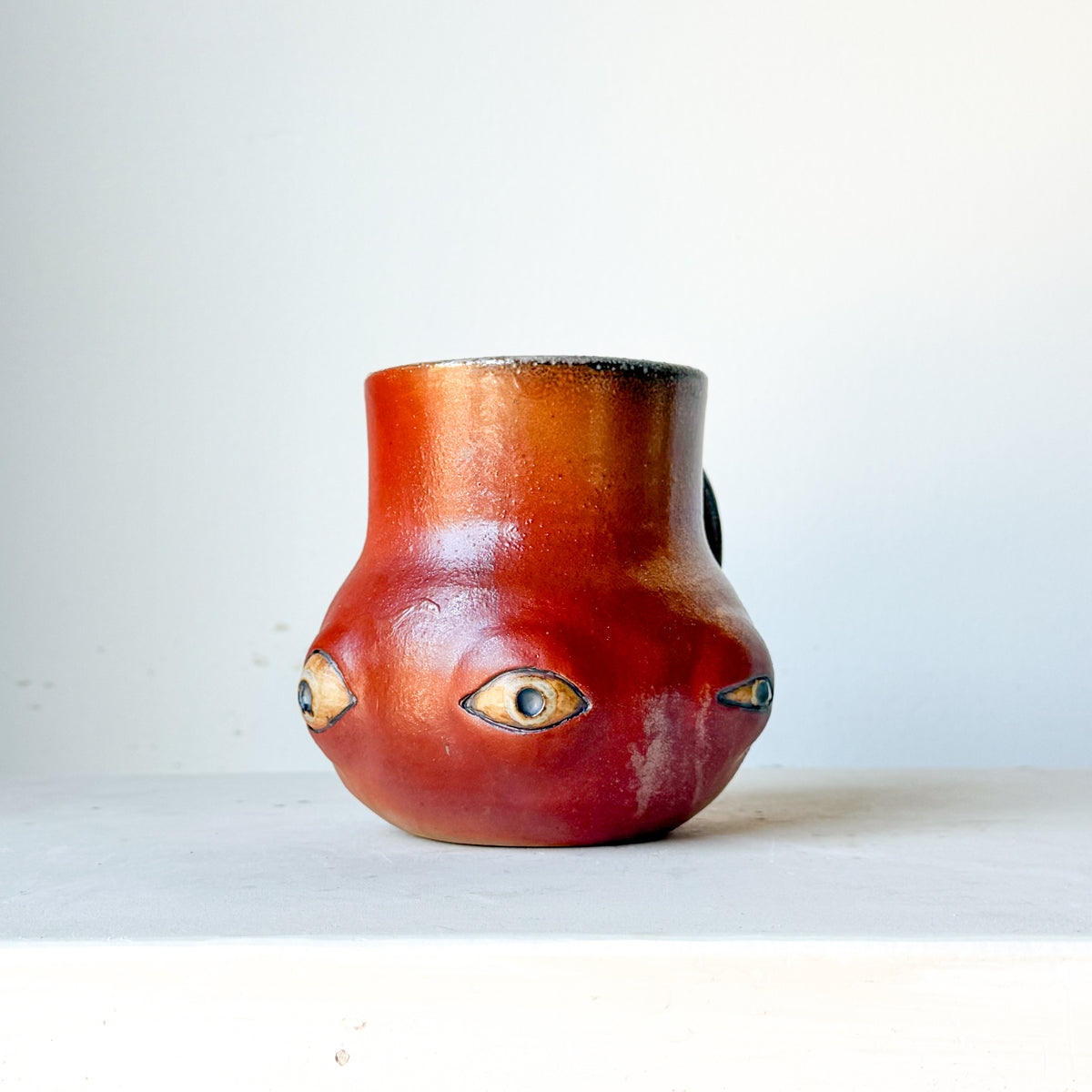 Blinking Eye Mug