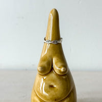 Vulva Ring